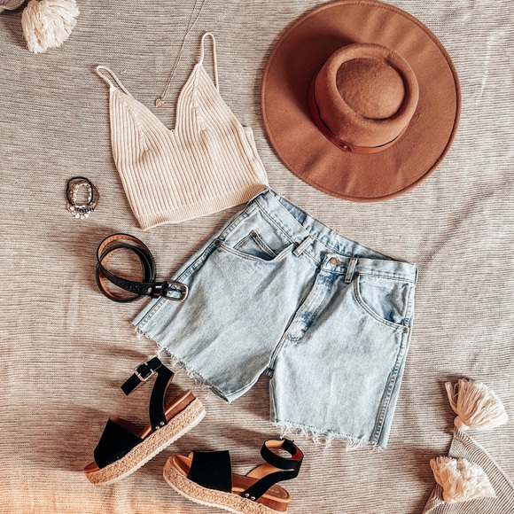 Meet your Posher, Amy - Picture 5 of 12